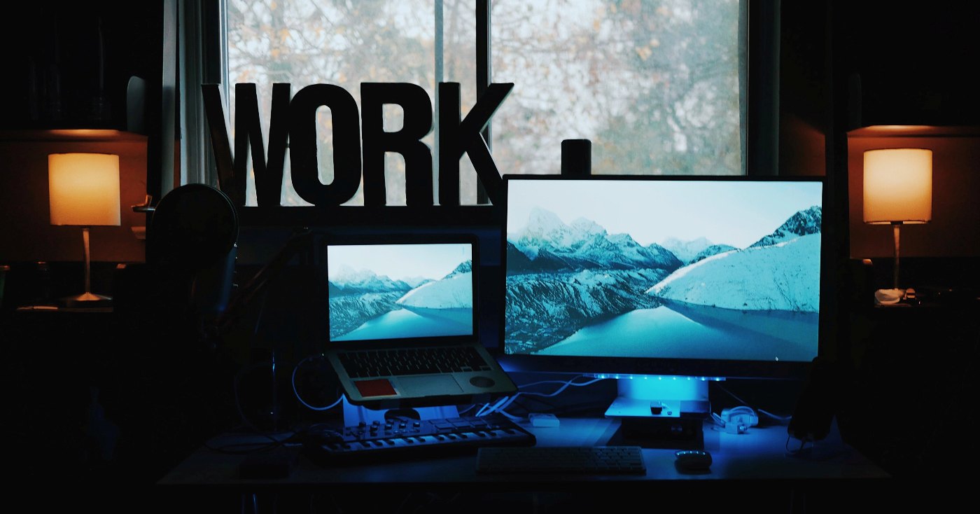 esempio di produzione di un online store in motivo dark